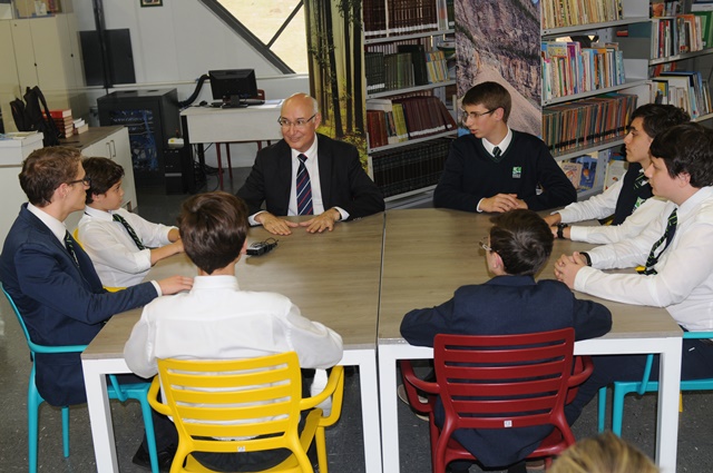 Ives Gandra Martins Filho participa de reunião de lideranças com nossos alunos